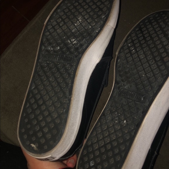 Black and white puma slip on shoes size 7 - Picture 7 of 8